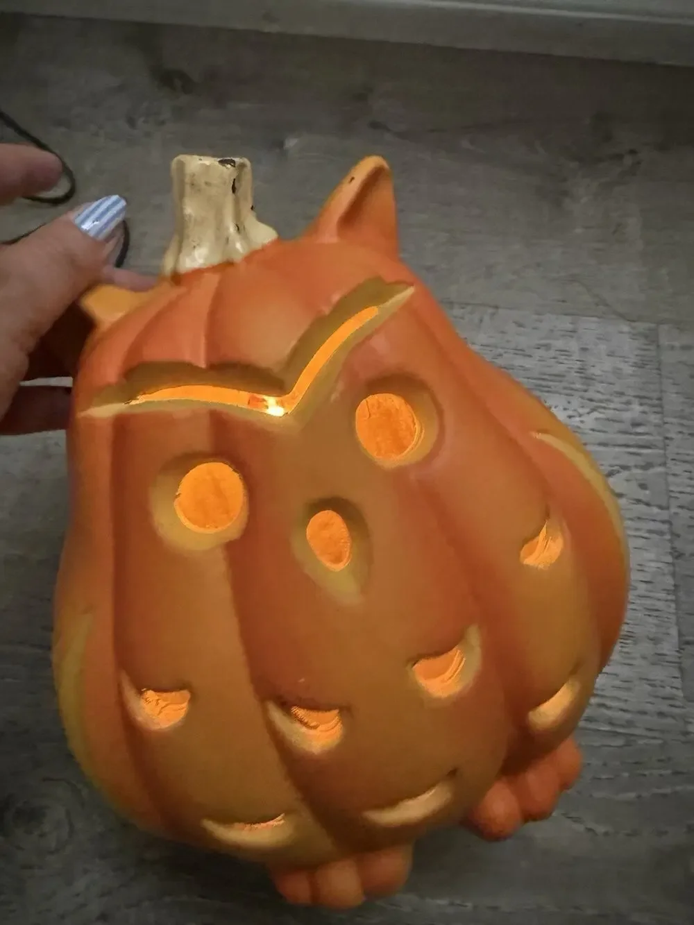 RARE 9.5” Halloween Plastic Blow Mold Owl Jack 'O Lantern - Tested & WORKS